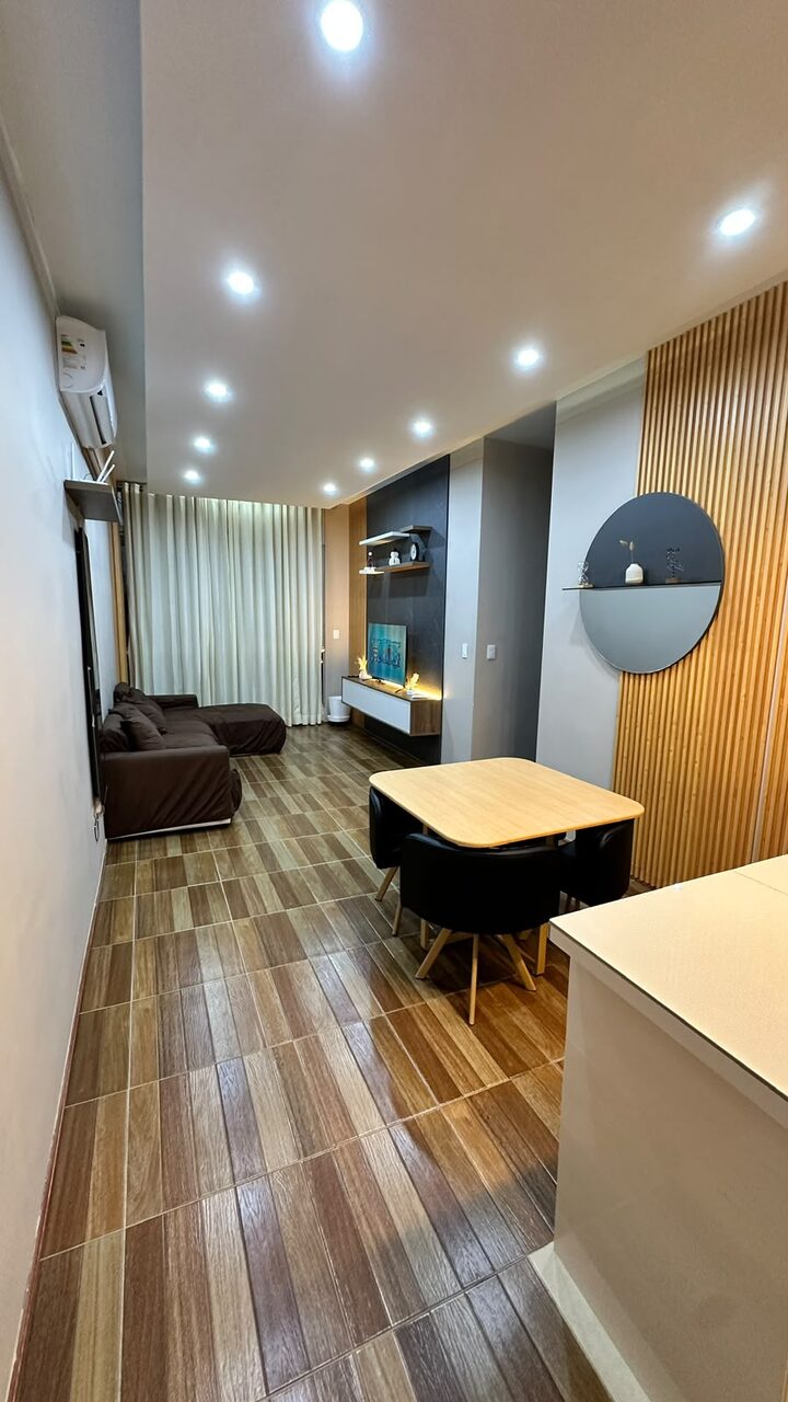 Departamento amoblado en 4.º piso — Condominio El Parque