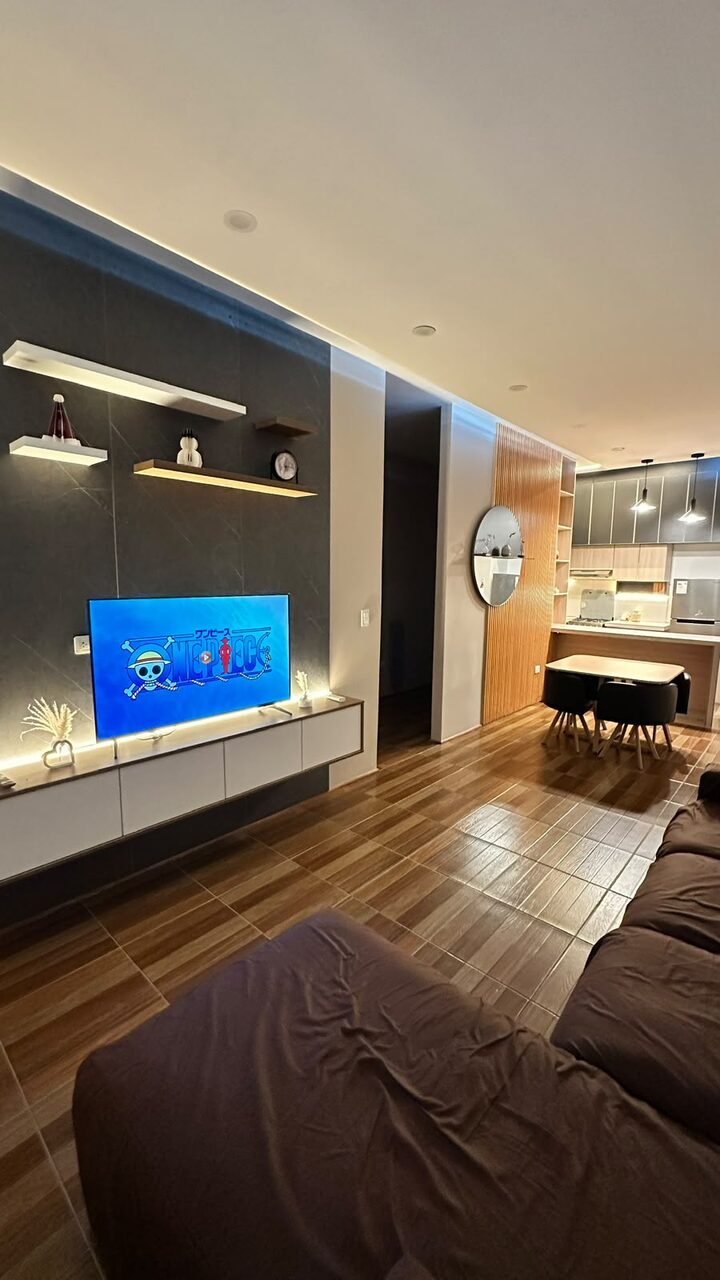 Departamento amoblado en 4.º piso — Condominio El Parque